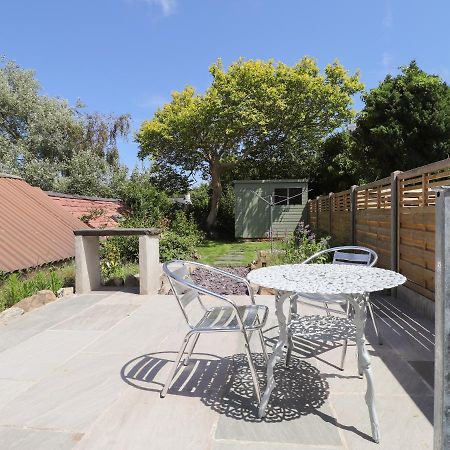 Morawel Fach Villa Newport  Bagian luar foto